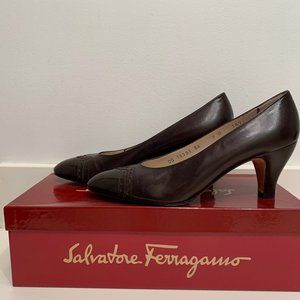 Vintage Ferragamo Brown Spectator Heels